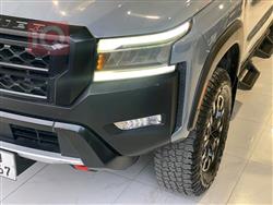 نيسان فرونتر